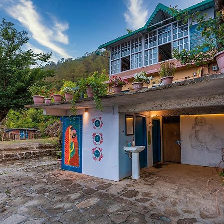 Vista Hostel Jeolikote, Nainital Patwa Dunga Exterior photo